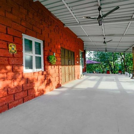 Lobville Homestay Karjat Extérieur photo